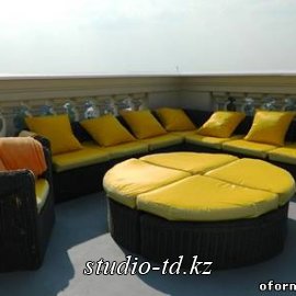 сидельные и декор подушки на ротанговую мебель